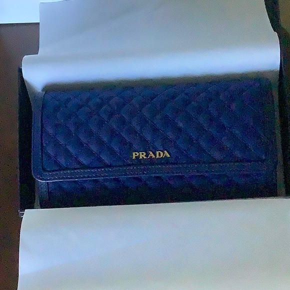 Prada Tessuto Quilted Nylon Flap Wallet 1MH132, Blue - Picture 3 of 7